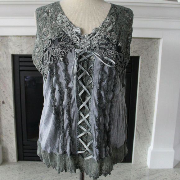 New Pretty Angel Gray Lace Up Romantic Cami Top - Picture 1 of 4